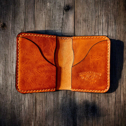 Handcrafted Leather Wallet ”Maverick” - Horween Leather, Ritza Tiger Thread, Detailed Edges & Finished Flesh Side
