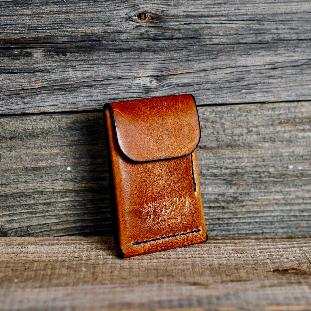 ”Flynn” - Handmade Leather Card & Cash Holder