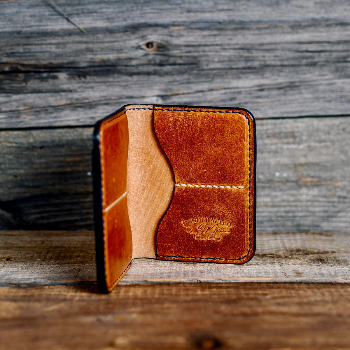 ”Hudson” – Premium Handmade Leather Wallet with High-Capacity Card Slots.