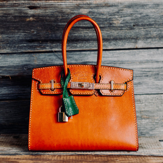 ”Sigrid Ember” – Premium Handmade Leather Handbag